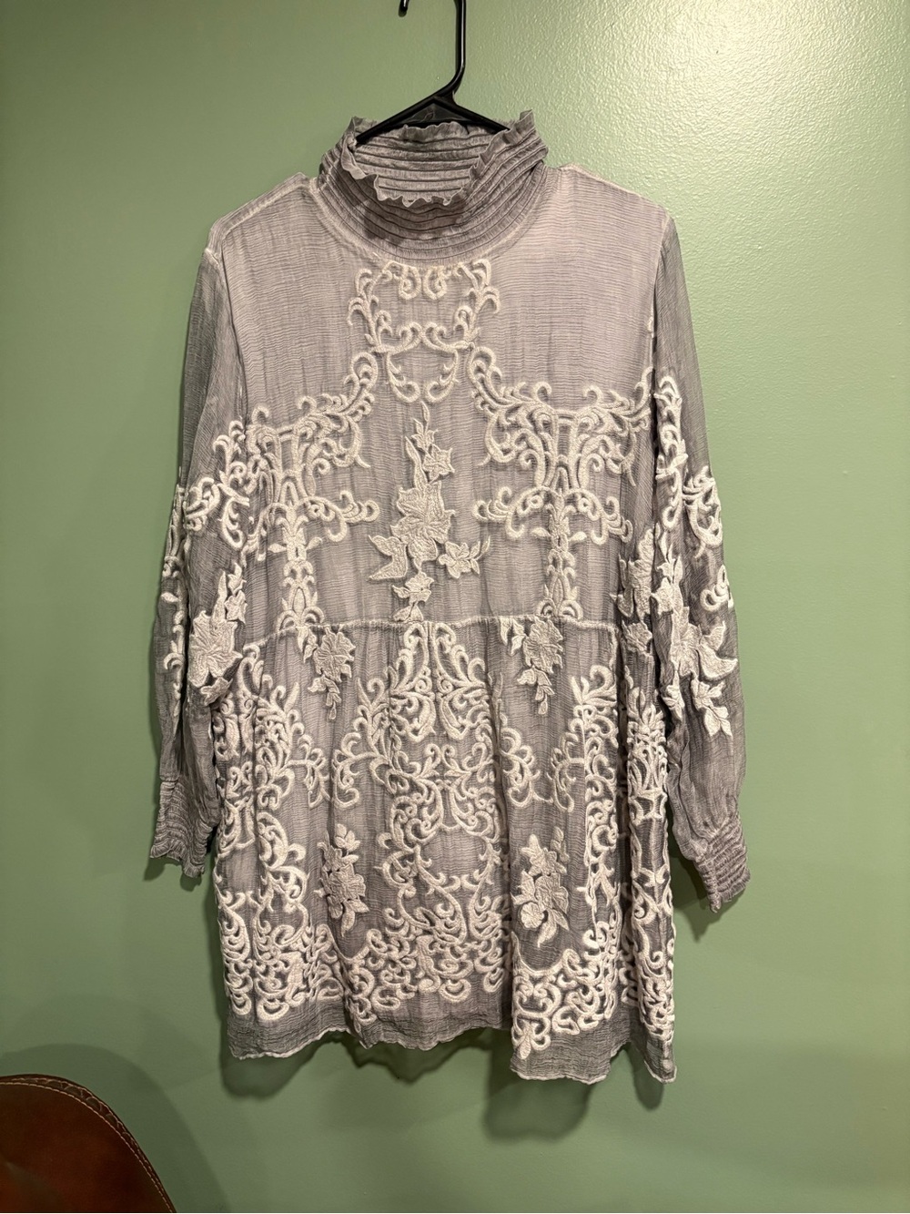 Soft Surroundings Gray Tunic Dress with White Embroidery
